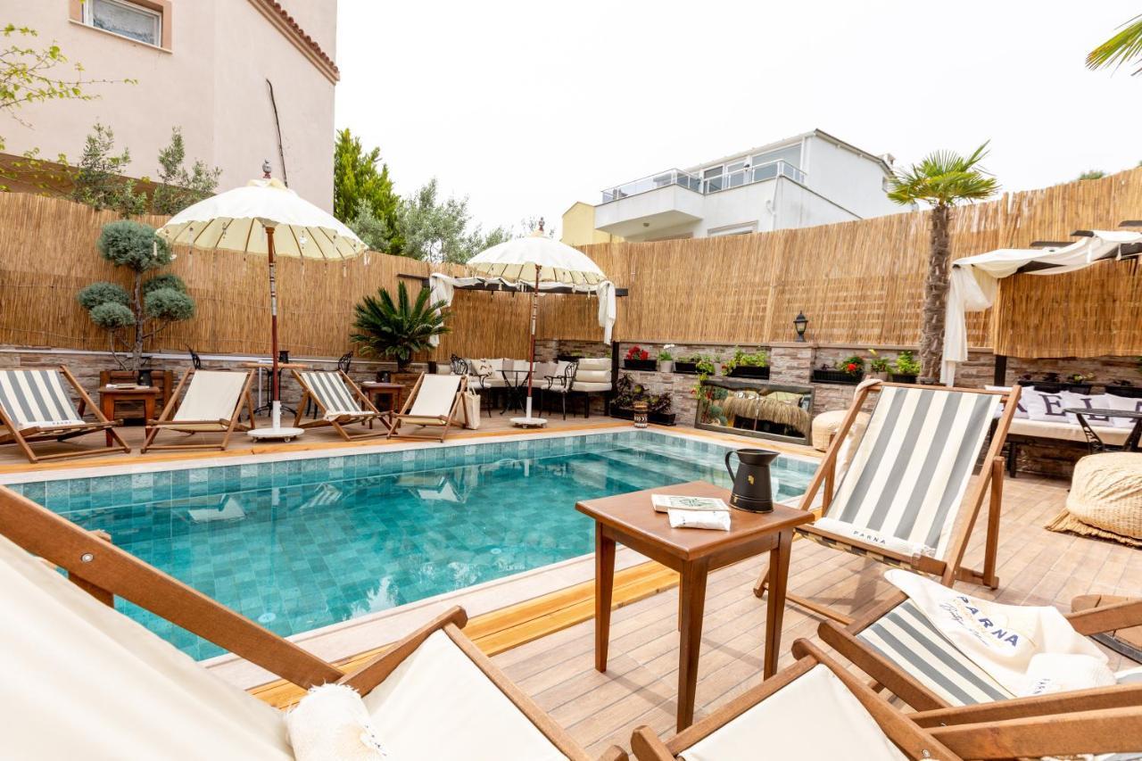 Parna Hotel Cunda Buitenkant foto