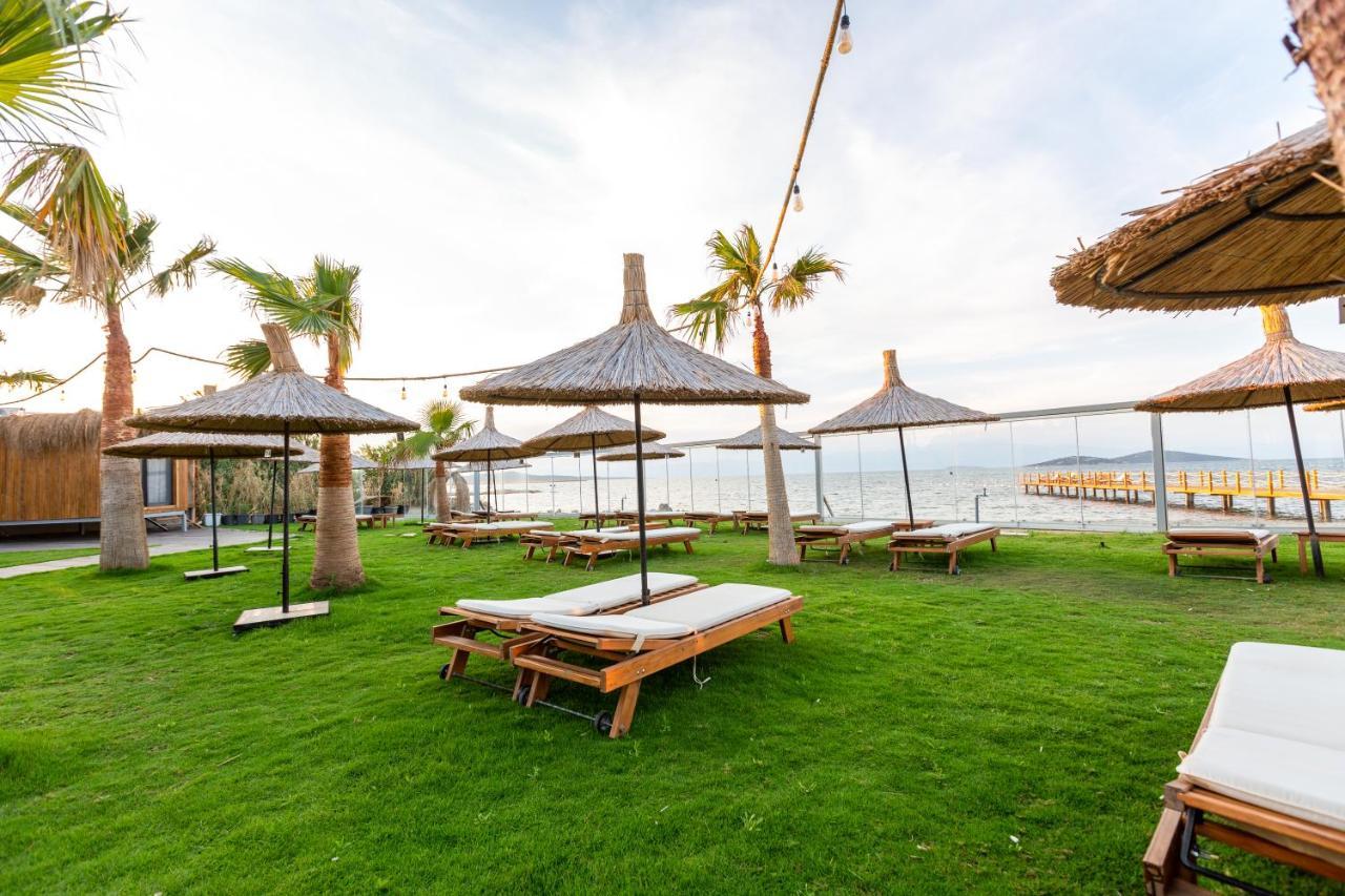 Parna Hotel Cunda Buitenkant foto